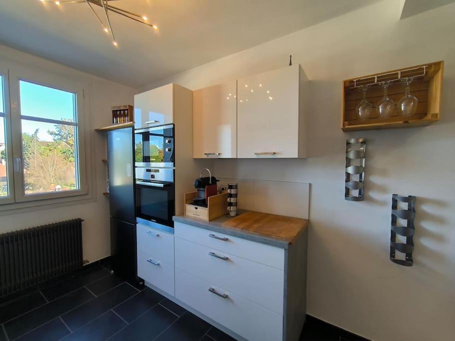 Bel Appartement-foire Expo-4 Pers-parking Gratuit Apartment
